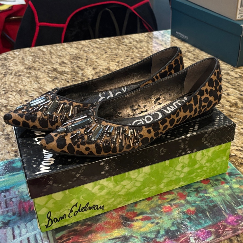 Sam Edelman Brown Leopard Heels with Silver Accents. Gorgeous!  Like new.